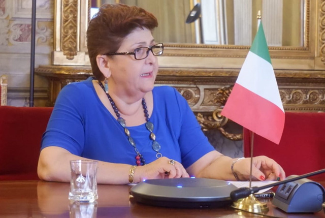 etichettatura Ministra Bellanova