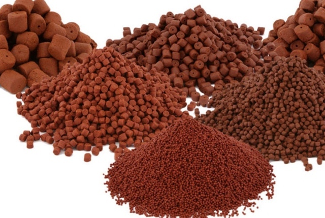 acquacoltura mangimi pesci