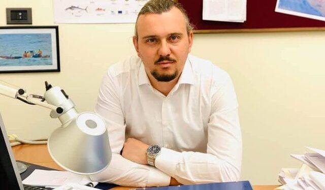 Viviani: governo vigili su speculazioni, caro gasolio insostenibile