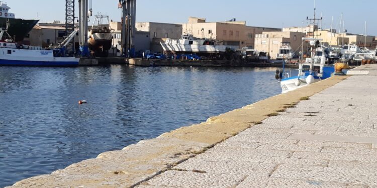 burocrazia pesca pescatori