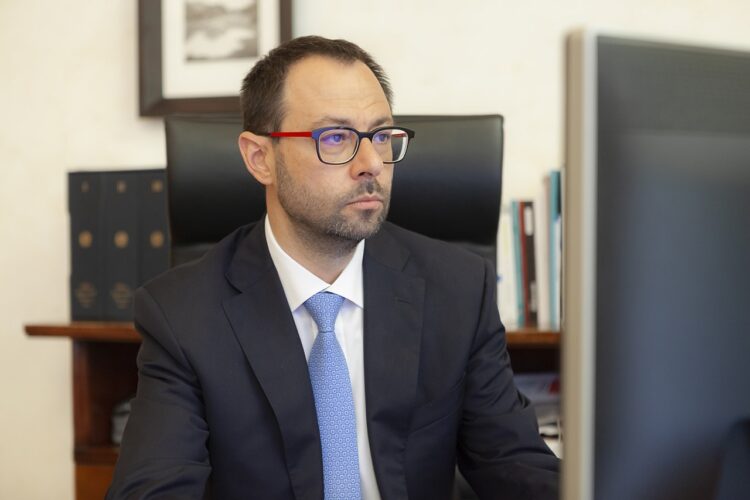 Patuanelli settore agroalimentare