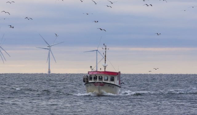 impianti eolici offshore