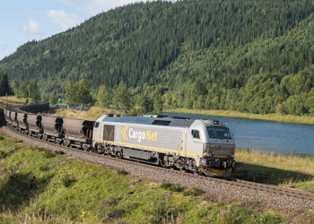 Primo viaggio per “Salmon express”