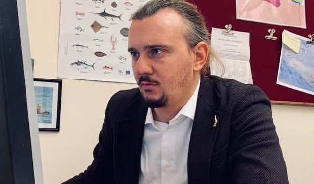 Energia: Viviani, abbassare costo carburanti