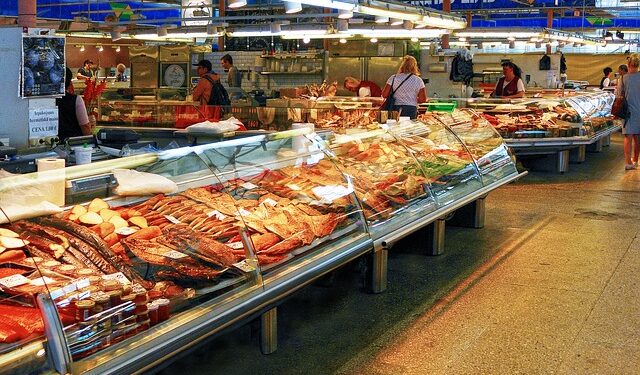 Stati Uniti, l'inflazione compromette le vendite di pesce al dettaglio