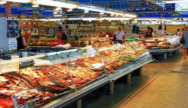 Stati Uniti, l'inflazione compromette le vendite di pesce al dettaglio