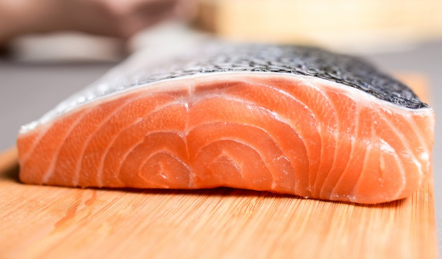 Aumenta il prezzo del salmone