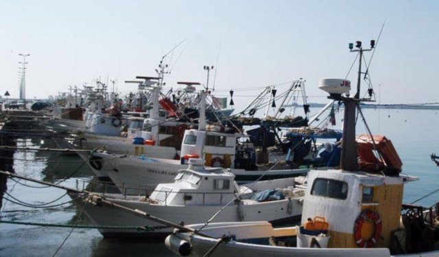 Pubblicato avviso pubblico a sostegno delle marinerie pugliesi