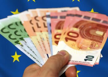 La bussola. Il sostegno economico della UE alle attività di pesca: compensazioni e investimenti -