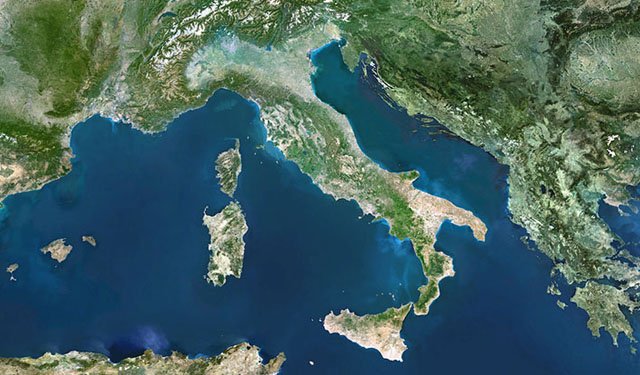 La bussola. Insularità e pesca