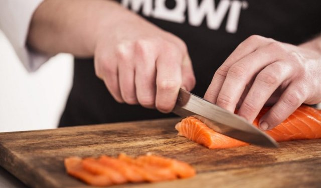 Avocado Day: 3 ricette firmate Mowi abbinate al re dei superfood