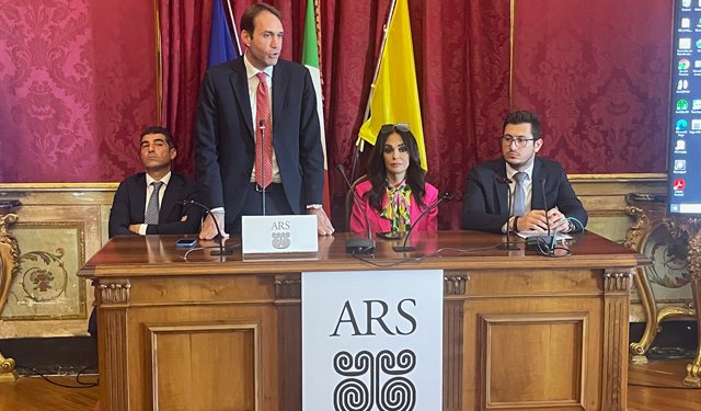 Maria Grazia Cucinotta testimonial del pescato siciliano