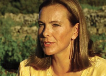 Carole Bouquet mecenate del progetto Panther