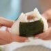 Onigiri: nuova tendenza che dà impulso al consumo di pesce