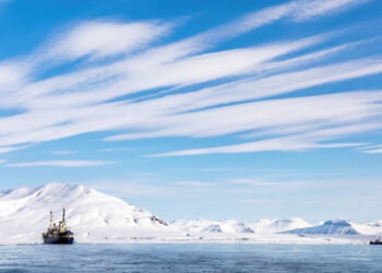 PE preoccupato per estrazione mineraria norvegese in acque artiche