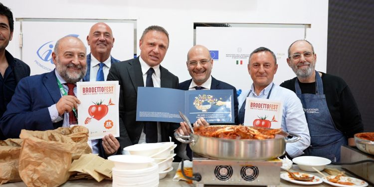 Lollobrigida incontra i protagonisti della filiera ittica italiana