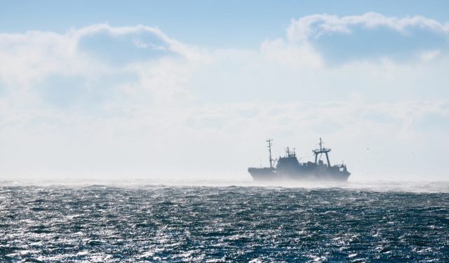 Il progetto e-FishMed sostiene la lotta alla pesca INN nel Mediterraneo