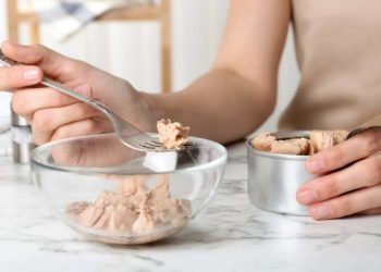 Nonostante le sfide, la produzione nazionale di tonno in scatola si sta