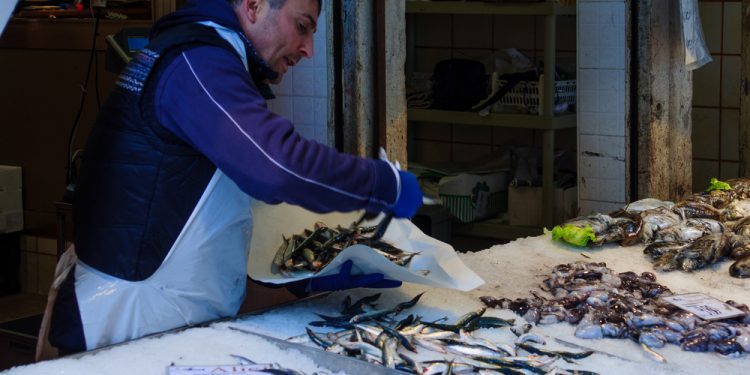 Diminuiscono le scelte alimentari sane e sostenibili