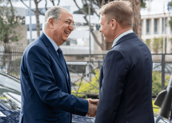 Lollobrigida incontra Kadis a Roma