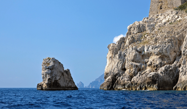 Verso una nuova era blu: come l'acquacoltura estensiva può rigenerare il mare e l'economia costiera
