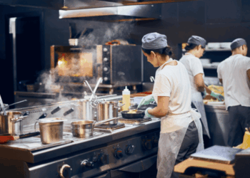 trasformazione del lavoro nella ristorazione