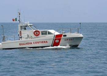 ZEE italiana contro la pesca pirata