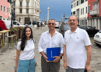 Paolo Tiozzo, Graziella Romito e Patrizio La Pietra al confronto sulla crisi delle vongole a Chioggia
