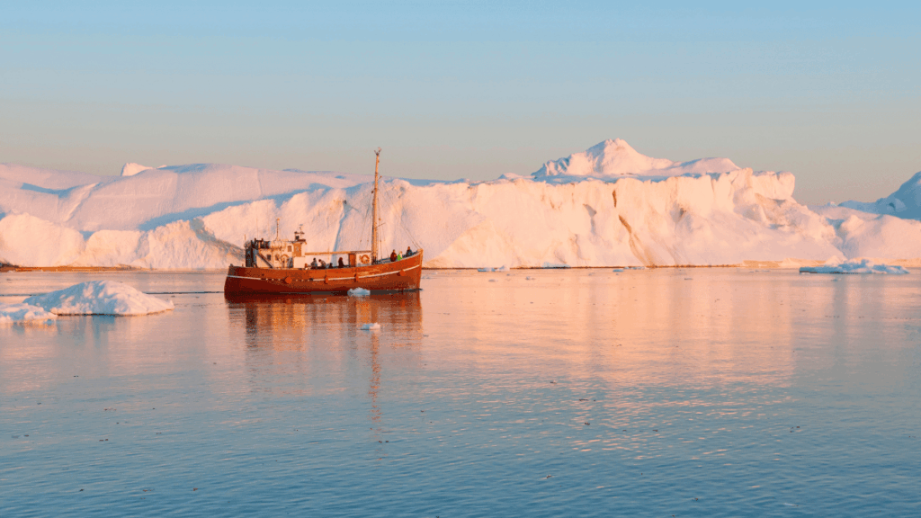 Imbarcazione da pesca nelle acque antartiche dell’Area 48