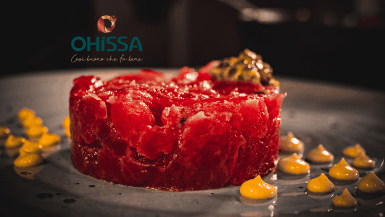 Tuna tartare served in a restaurant, illustrating OHissa seafood quality for the foodservice sector