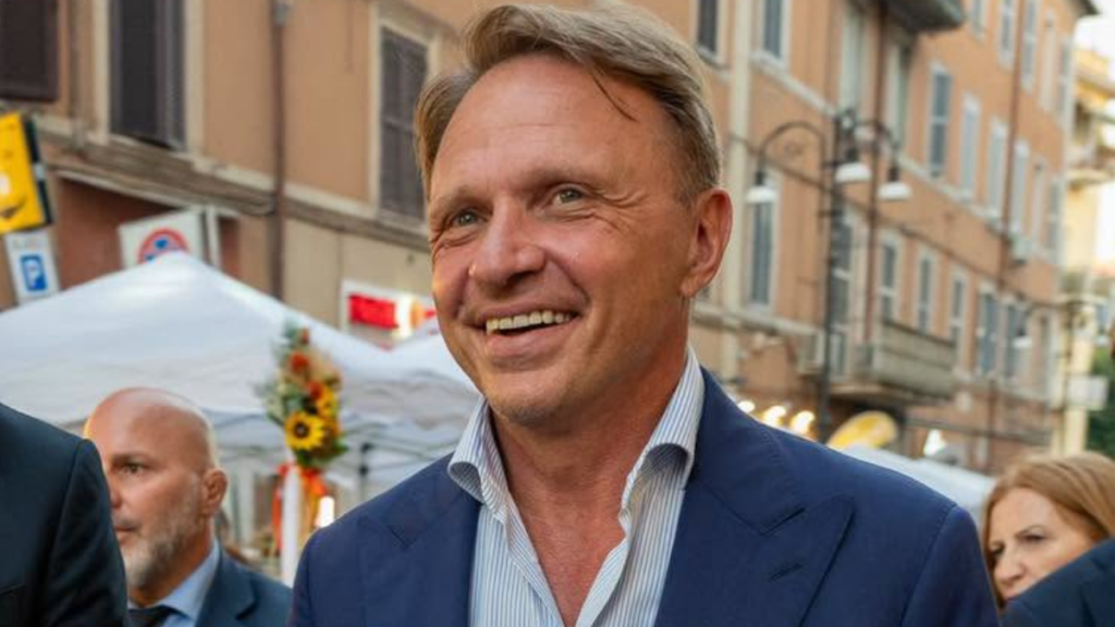 Ministro Francesco Lollobrigida