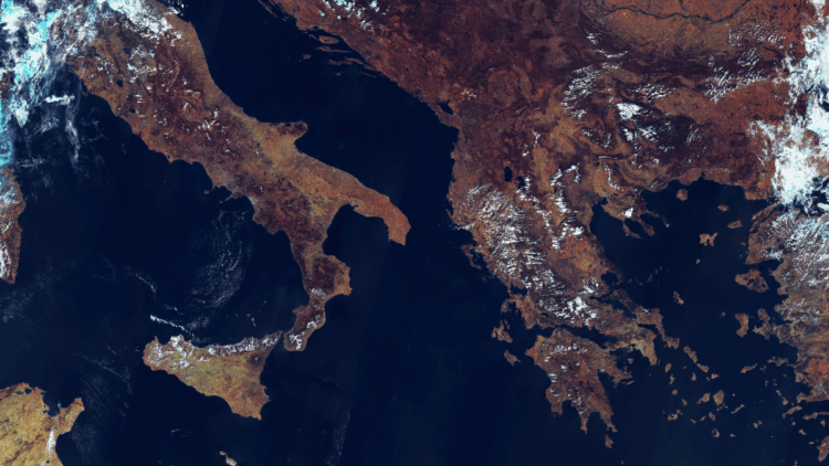 Satellite view of the Mediterranean Sea, the area analysed in the study on phytoplankton and surface chlorophyll